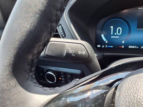 Used 2023 Ford Escape Active w/ Tech Pack #2 FWD image 18