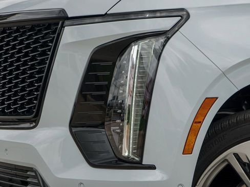 New 2026 Cadillac Escalade Platinum Sport w/ LPO, Floor Liner Package AWD/4WD image 3