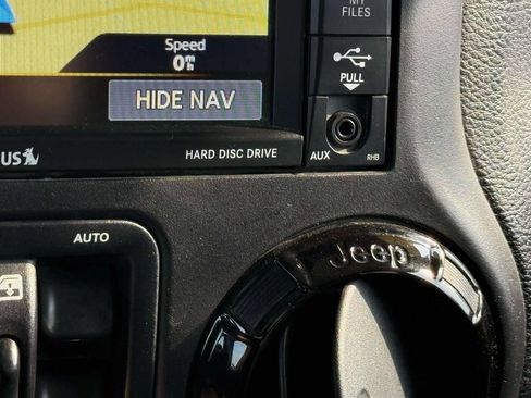 Used 2015 Jeep Wrangler Unlimited Sahara w/ Dual Top Group AWD/4WD image 22