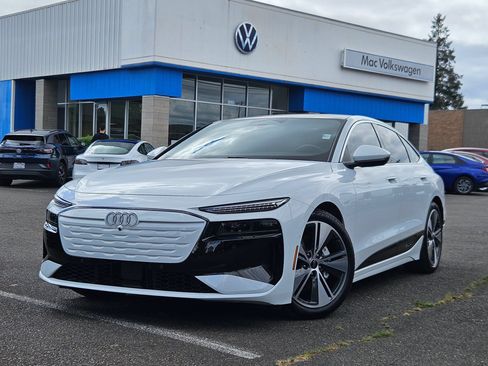 Used 2025 Audi A6 e-tron Prestige AWD/4WD image 1