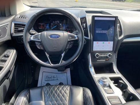 Used 2024 Ford Edge Titanium AWD/4WD image 7