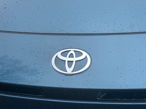 New 2026 Toyota Camry XLE AWD/4WD image 12