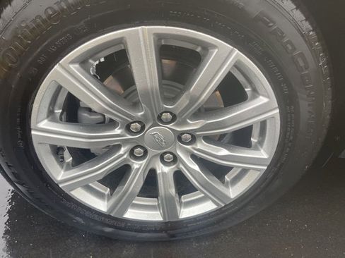 Certified 2023 Cadillac XT4 Premium Luxury w/ Technology Package image 5