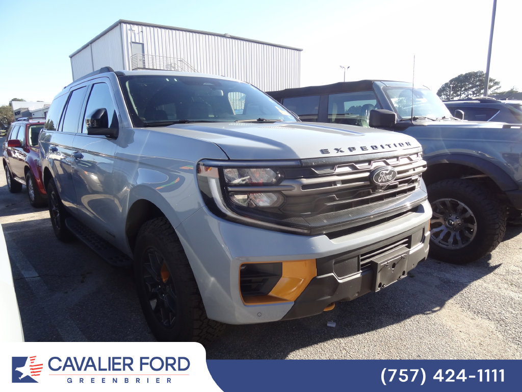Used 2026 Ford Expedition Tremor AWD/4WD image 1