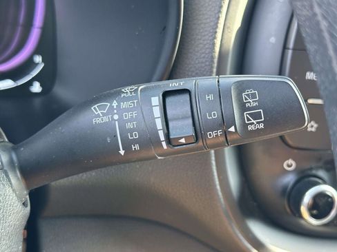 Certified 2024 Kia Soul LX w/ Option Group 015 FWD image 33
