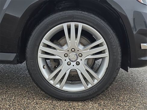 Used 2013 Mercedes-Benz GLK 350 4MATIC image 34