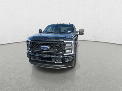 Used 2024 Ford F250 XLT w/ XLT Premium Package AWD/4WD image 6