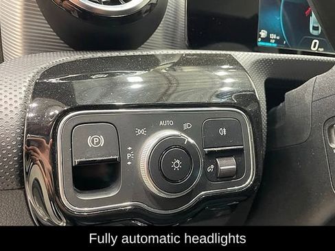 Used 2019 Mercedes-Benz A 220 4MATIC image 16