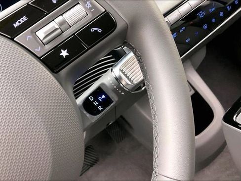 New 2026 Hyundai Ioniq 5 SEL image 9