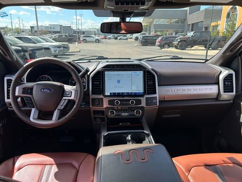 Used 2022 Ford F450 King Ranch w/ King Ranch Ultimate Package AWD/4WD image 9