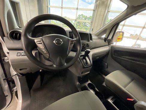 Used 2021 Nissan NV200 SV w/ Back Door Glass Package image 14
