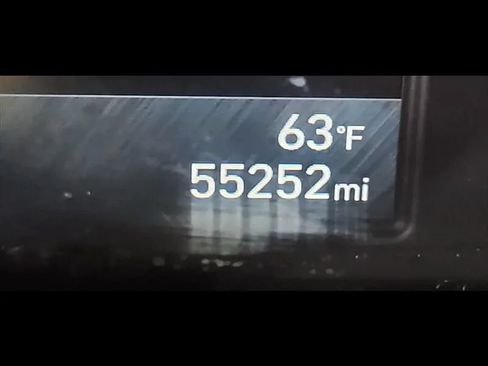 Used 2022 Hyundai Elantra SEL w/ Cargo Package FWD image 28