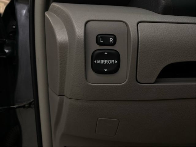 Used 2007 Toyota Camry XLE FWD image 24