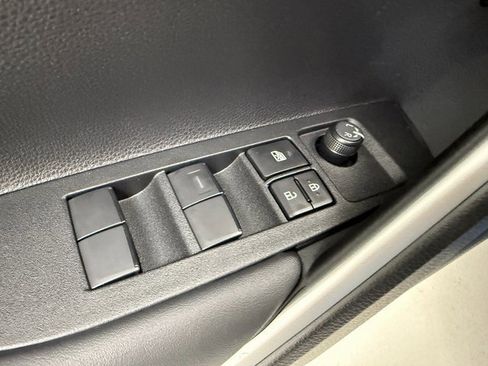 New 2026 Toyota Corolla Cross LE image 28