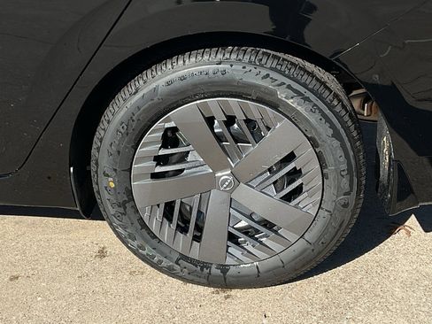 New 2026 Nissan Sentra S image 8