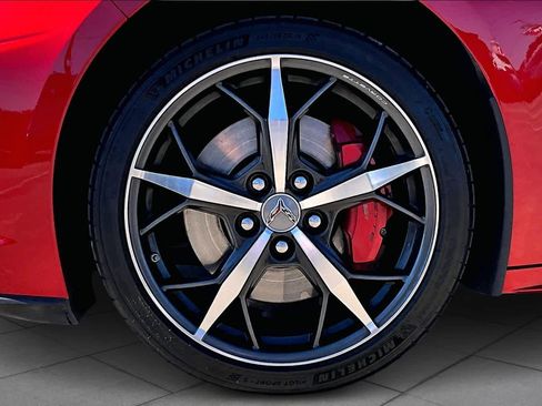 Used 2023 Chevrolet Corvette Stingray Premium Conv w/ Z51 Performance Package image 10