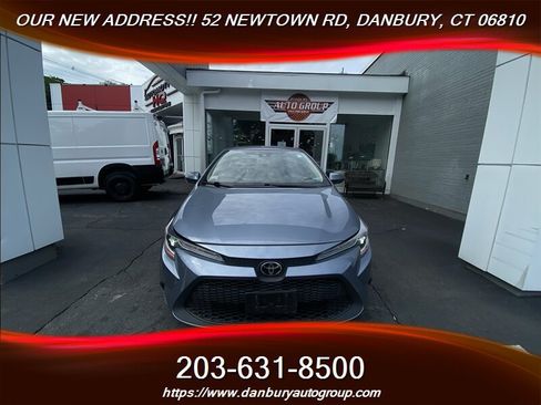 Used 2020 Toyota Corolla LE FWD image 8