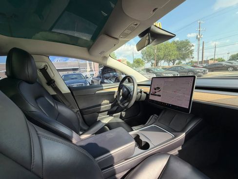 Used 2021 Tesla Model 3 Standard Range Plus RWD image 15