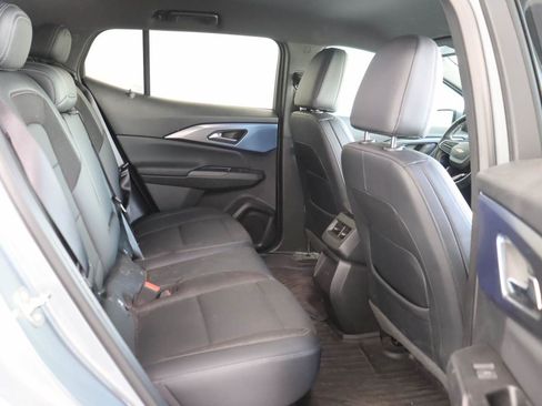 Used 2024 Chevrolet Equinox EV LT FWD image 18