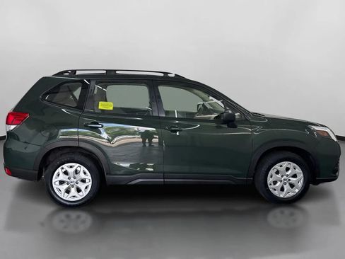 Used 2024 Subaru Forester AWD/4WD image 11