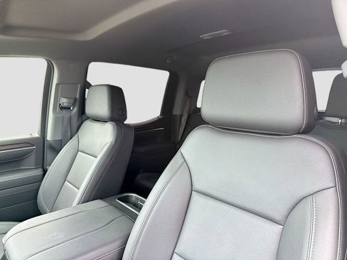 Used 2026 GMC Sierra 1500 SLT RWD image 13