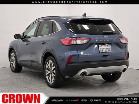 Used 2020 Ford Escape Titanium FWD image 5