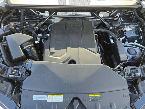 Certified 2025 Audi Q5 Premium Plus w/ Premium Plus AWD/4WD image 30