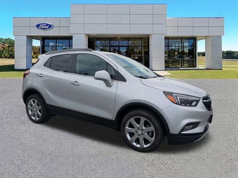 Used 2020 Buick Encore Essence w/ Experience Buick Package AWD/4WD image 1