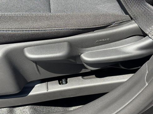New 2026 Chevrolet Trax LS FWD image 10