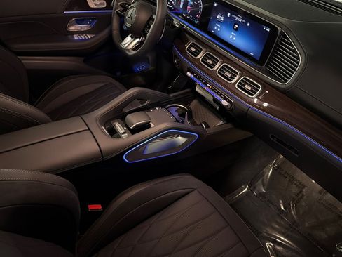 New 2026 Mercedes-Benz GLS 63 AMG 4MATIC image 16
