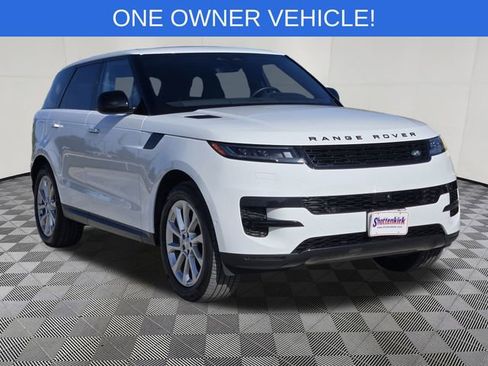 Used 2025 Land Rover Range Rover Sport SE AWD/4WD image 3