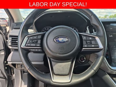 Certified 2025 Subaru Outback Premium AWD/4WD image 16