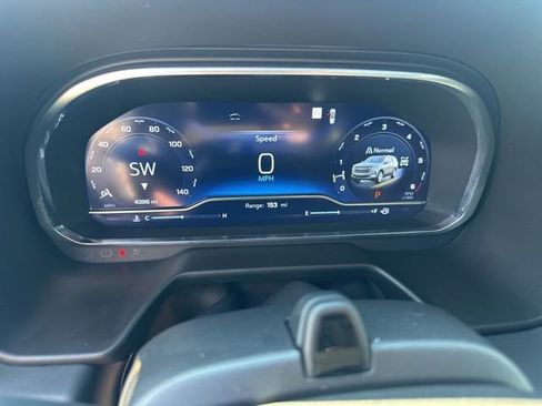 Certified 2024 Chevrolet Tahoe High Country w/ Advanced Technology Package image 14