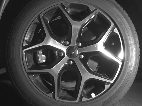 Used 2025 Jeep Compass Limited image 12