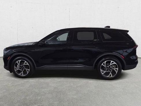 Used 2024 Lincoln Nautilus Premier w/ Jet Appearance Package AWD/4WD image 8