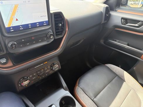 Used 2023 Ford Bronco Sport Outer Banks w/ Tech Package AWD/4WD image 8