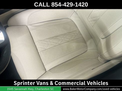 Used 2021 BMW 740i w/ Premium Package RWD image 21