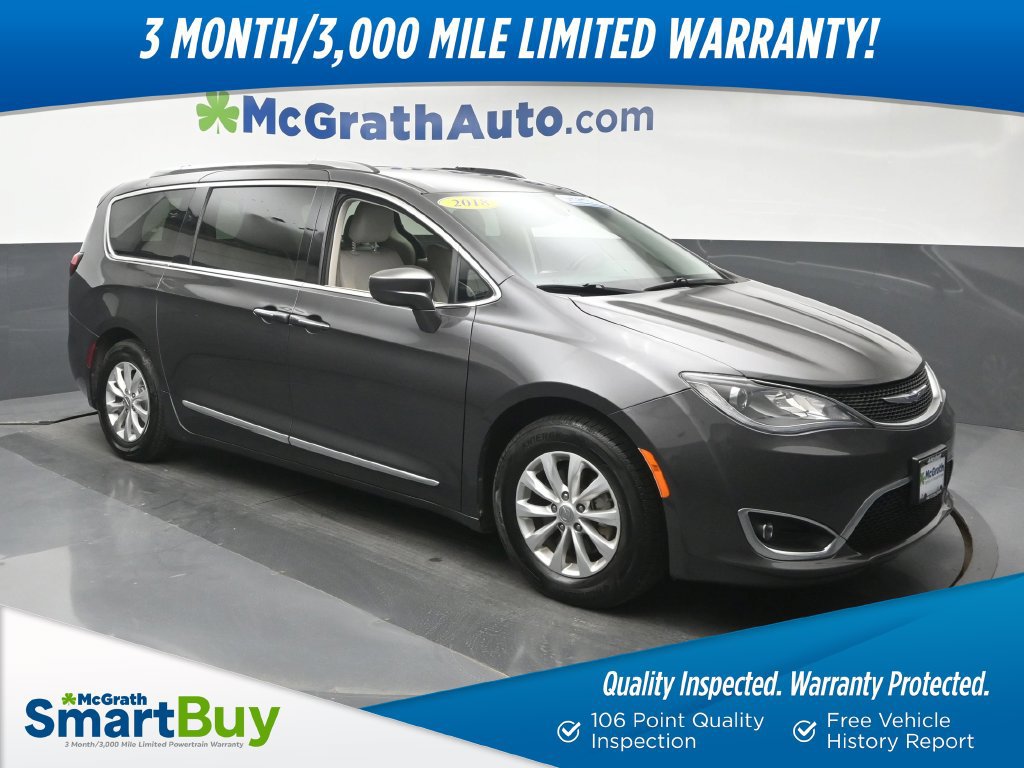 Used 2018 Chrysler Pacifica Touring-L Plus FWD image 1