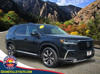 Used 2025 Honda Pilot Elite video 1