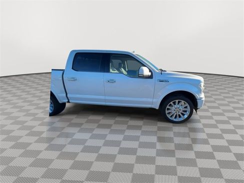 Used 2019 Ford F150 Limited image 2