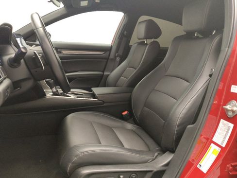 Used 2019 Honda Accord Sport image 17