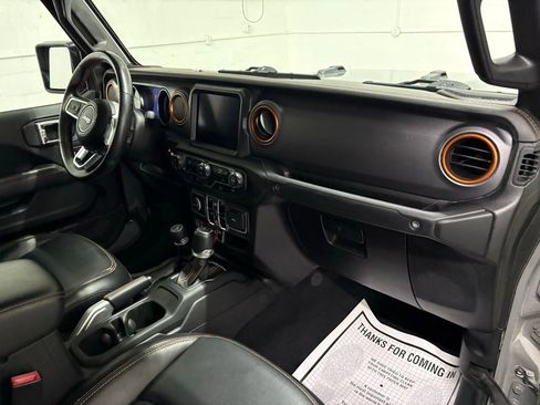 Used 2021 Jeep Gladiator Mojave AWD/4WD image 18