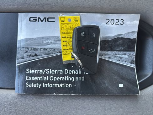 Used 2023 GMC Sierra 1500 SLE w/ Enhanced Capability Package AWD/4WD image 19