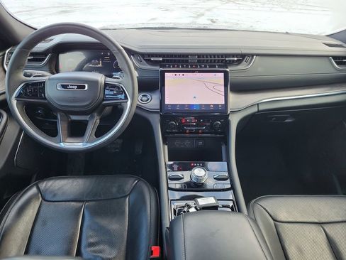 Used 2023 Jeep Grand Cherokee Overland image 31