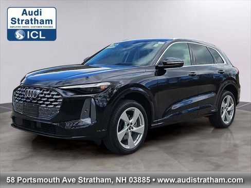 Certified 2025 Audi Q5 Premium Plus AWD/4WD image 1