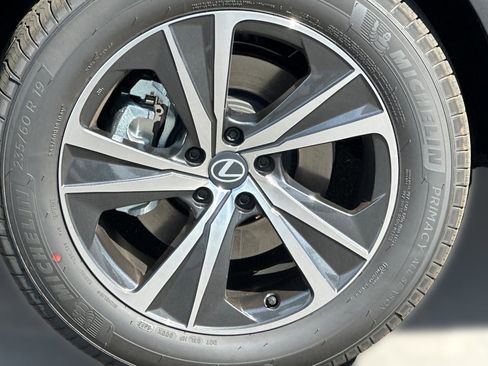 New 2026 Lexus RX 350 FWD image 11