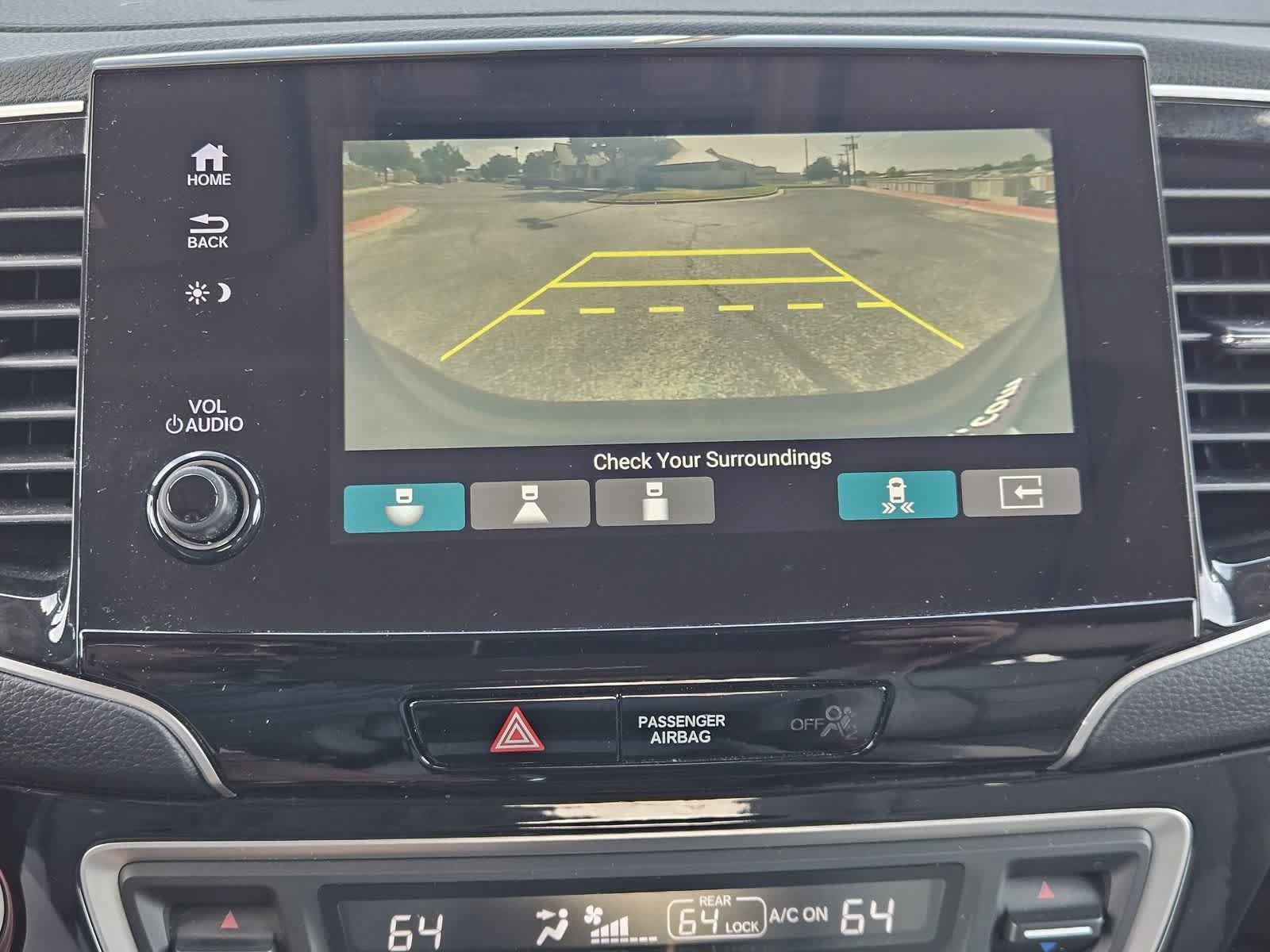 Used 2021 Honda Pilot Touring image 17