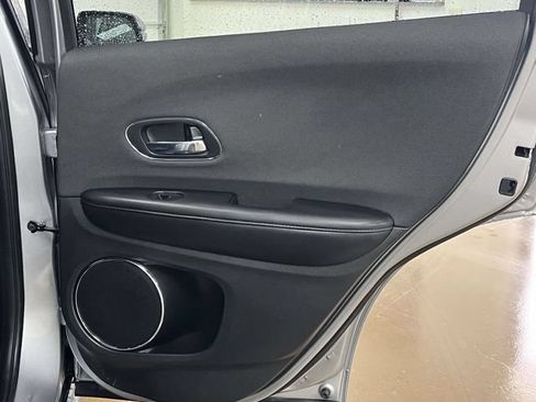 Used 2022 Honda HR-V EX image 25