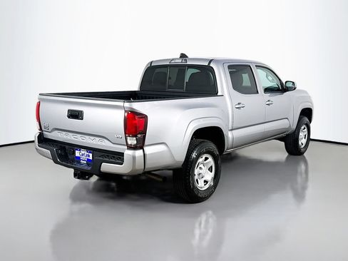 Used 2021 Toyota Tacoma SR AWD/4WD image 8