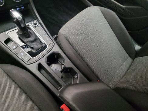 Used 2020 Volkswagen Jetta S w/ Driver Assistance Package image 26